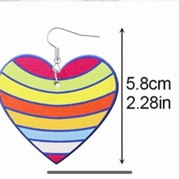 ❤️ Super Cute Pastel Multi Color Heart Earrings - Picture 4 of 4